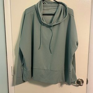 Costco Mondetta Teal Pull Over